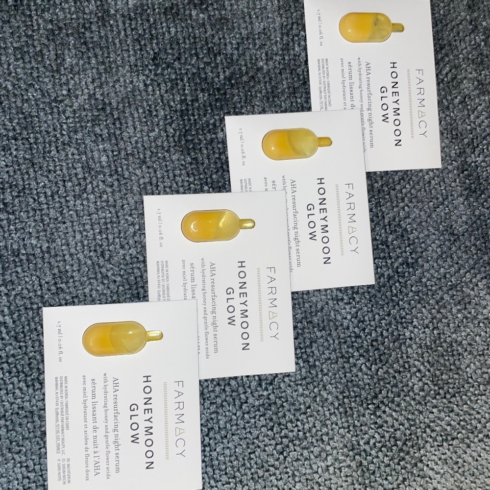 Farmacy Honeymoon glow